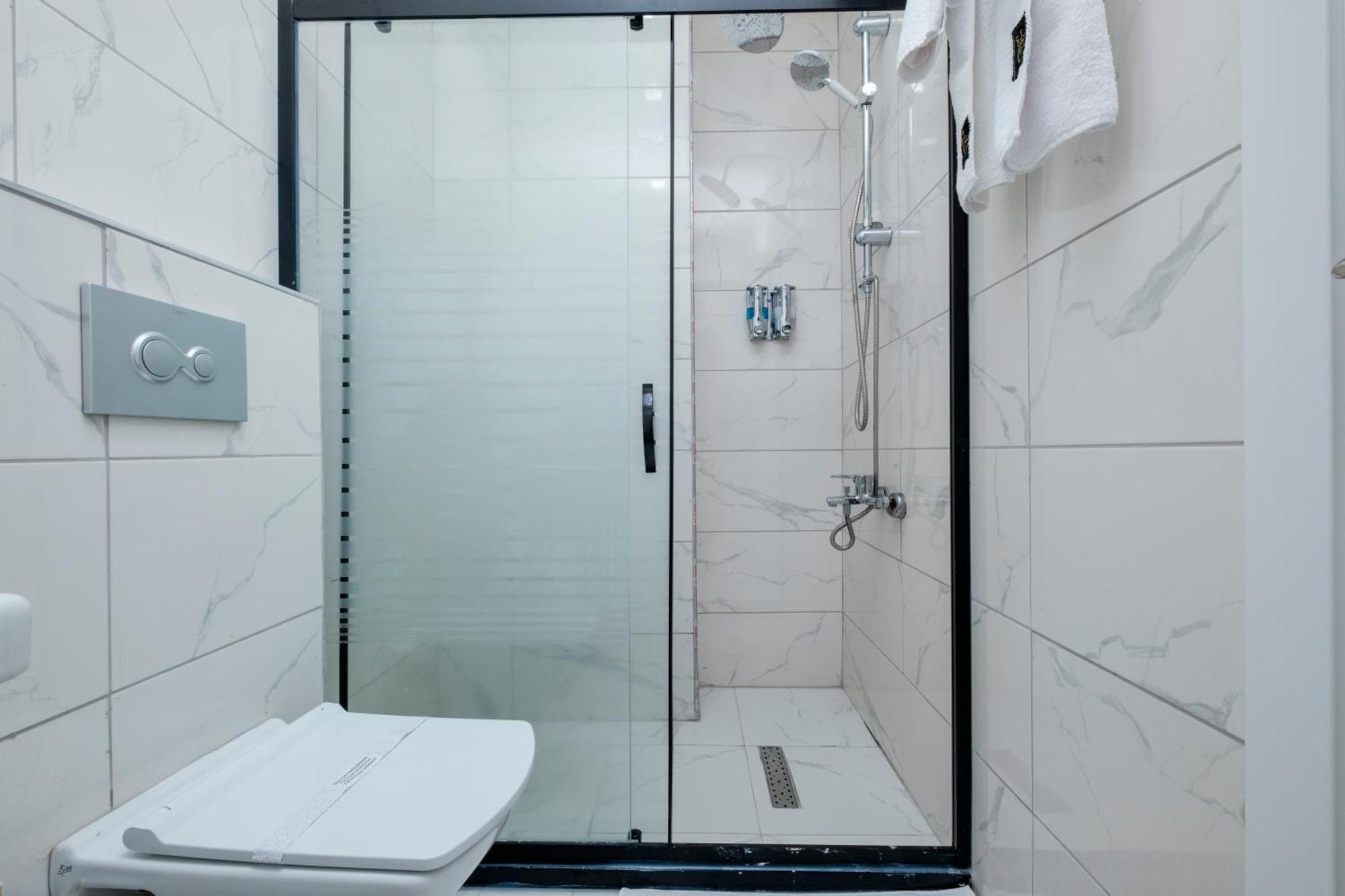 Lavender Airport Hotel Arnavutkoy Εξωτερικό φωτογραφία