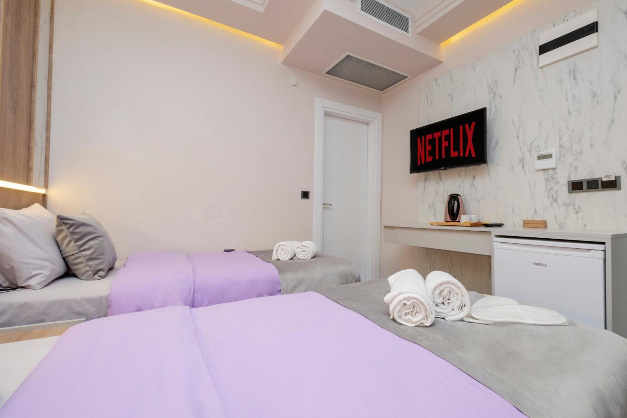 Lavender Airport Hotel Arnavutkoy Εξωτερικό φωτογραφία
